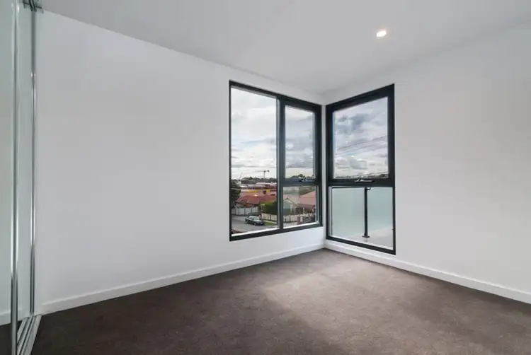 Fifth view of Homely apartment listing, 210/29 Loranne Street, Bentleigh VIC 3204