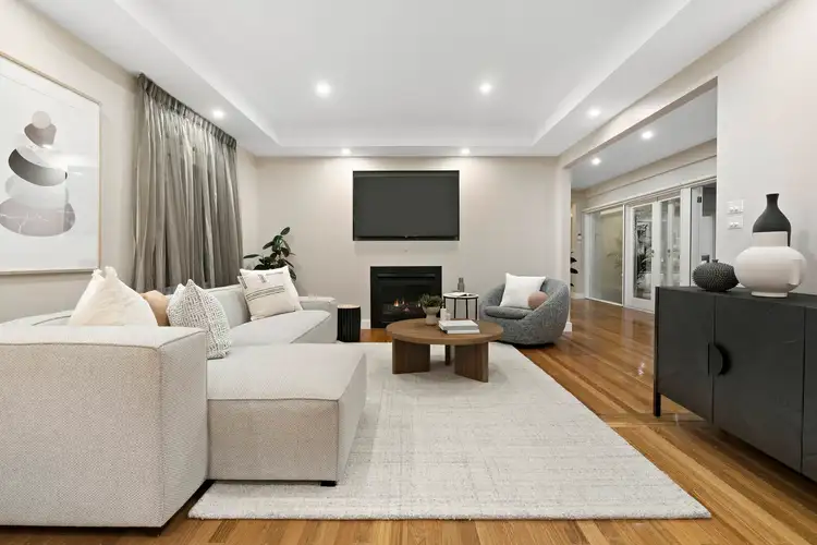 Second view of Homely house listing, 10 Nestor Avenue, Templestowe Lower VIC 3107