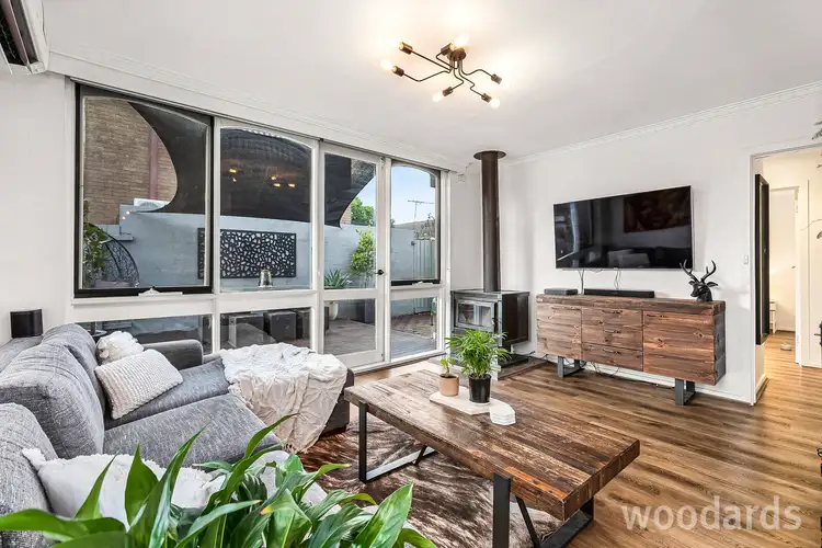 1/4-6 Jika Street, Heidelberg VIC 3084