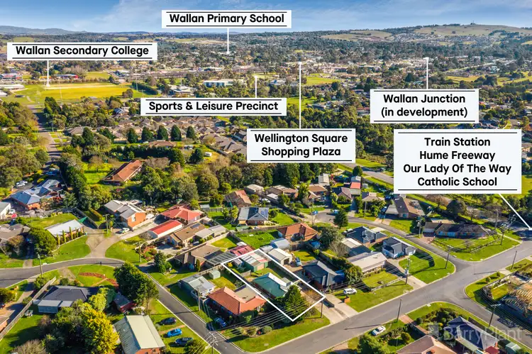 Second view of Homely house listing, 34 McCarthy Crt, Wallan VIC 3756