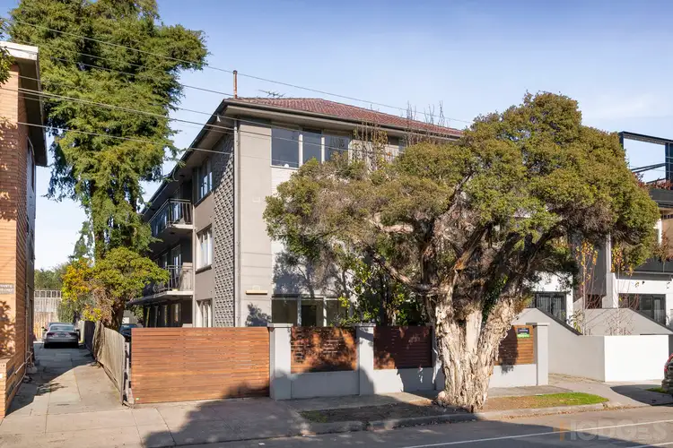 1/122 Glen Huntly Road, Elwood VIC 3184