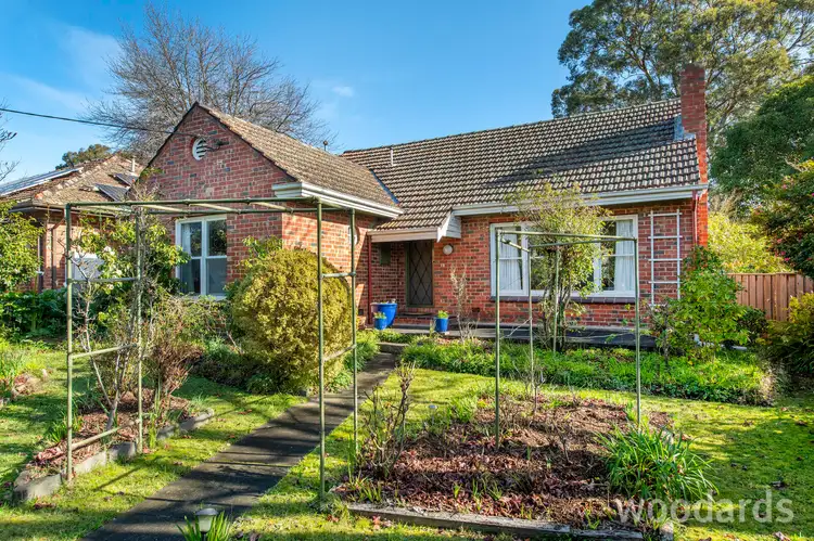 15 Regan Street, Box Hill North VIC 3129