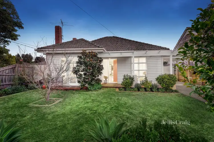 21 Eddys Grove, Bentleigh VIC 3204