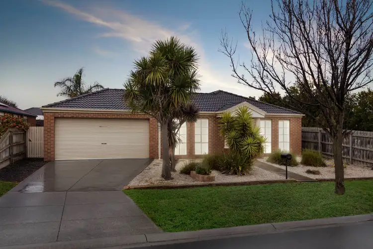5 Chisholm Crescent, Narre Warren South VIC 3805