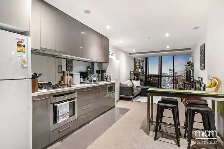 Fifth view of Homely apartment listing, 3302/118 Kavanagh Street, Southbank VIC 3006