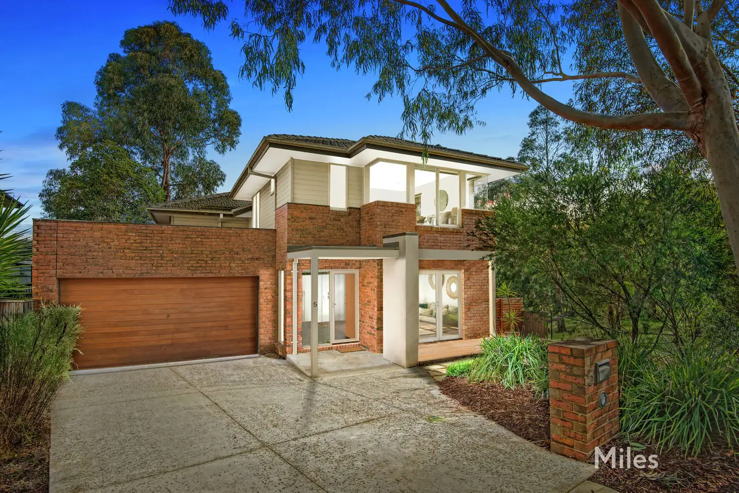 Main view of Homely house listing, 5 Sherman Mews, Macleod VIC 3085