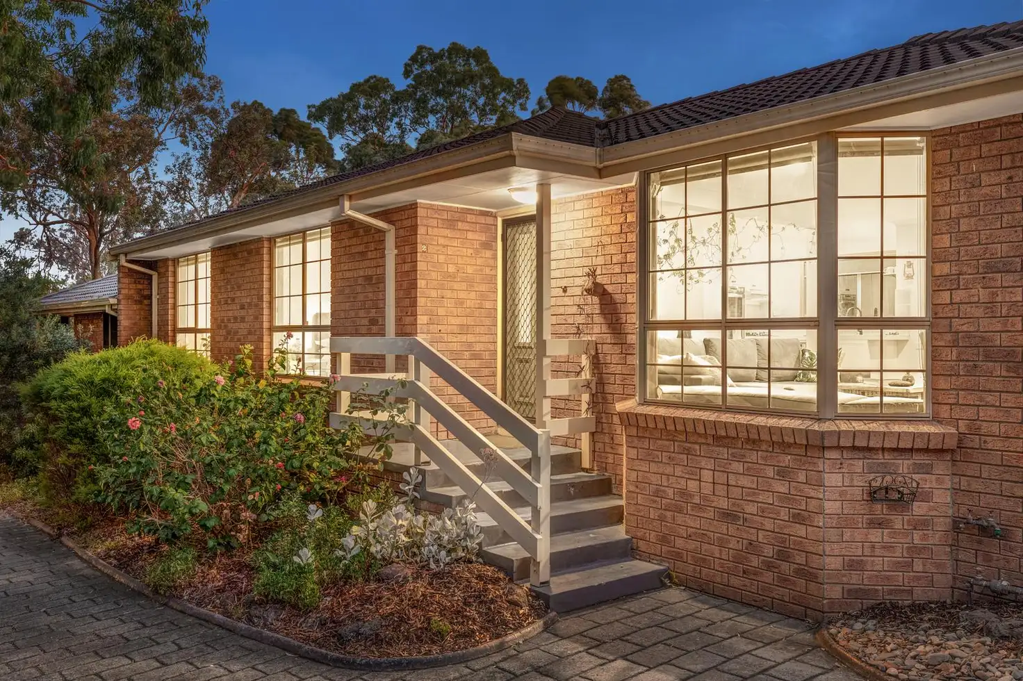 Main view of Homely unit listing, 2/2 Fernside Avenue, Briar Hill VIC 3088