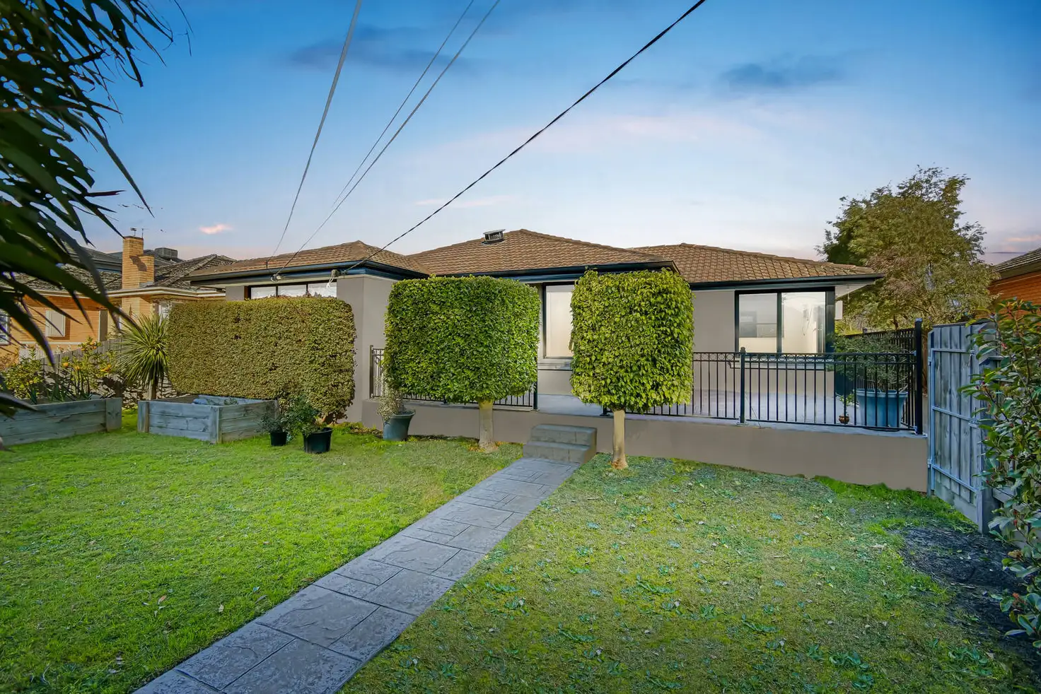 Main view of Homely unit listing, 1/16 Kelly Street, Chadstone VIC 3148