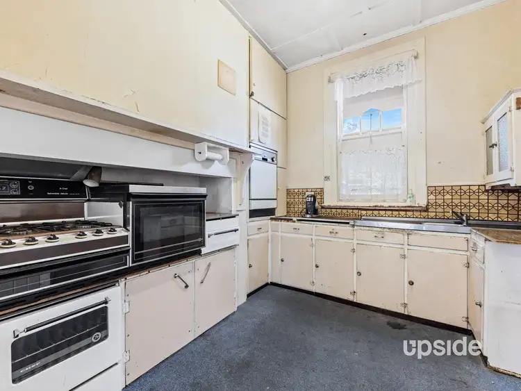 Fifth view of Homely house listing, 32 Magnolia Road, Ivanhoe VIC 3079