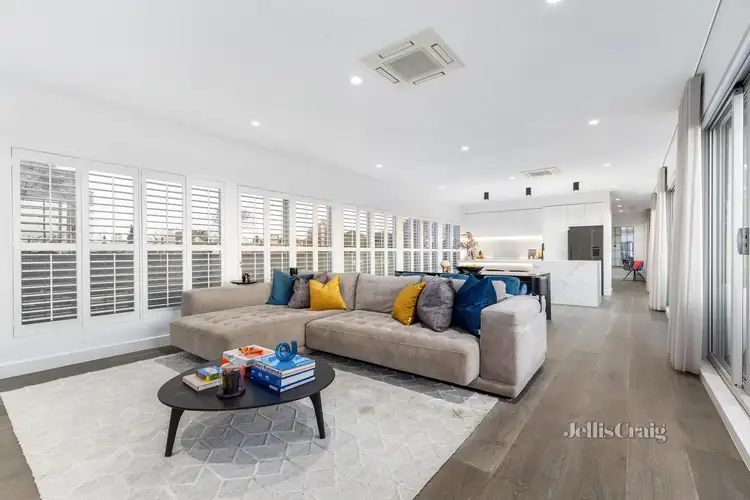 10/1314 Dandenong Road, Hughesdale VIC 3166