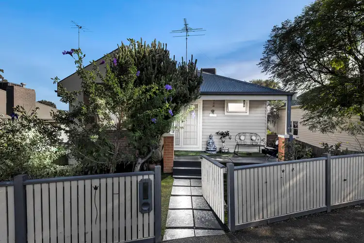 1/1A Balfe Crescent, Brunswick West VIC 3055