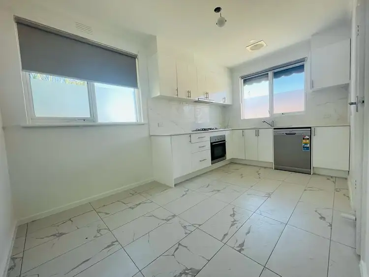 Third view of Homely apartment listing, 5/33 Grange Road, Caulfield East VIC 3145