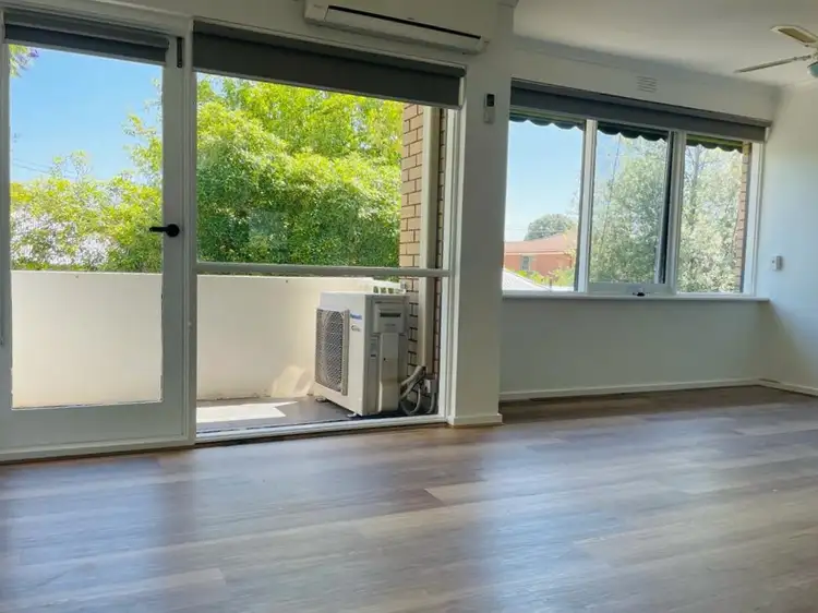 Fourth view of Homely apartment listing, 5/33 Grange Road, Caulfield East VIC 3145