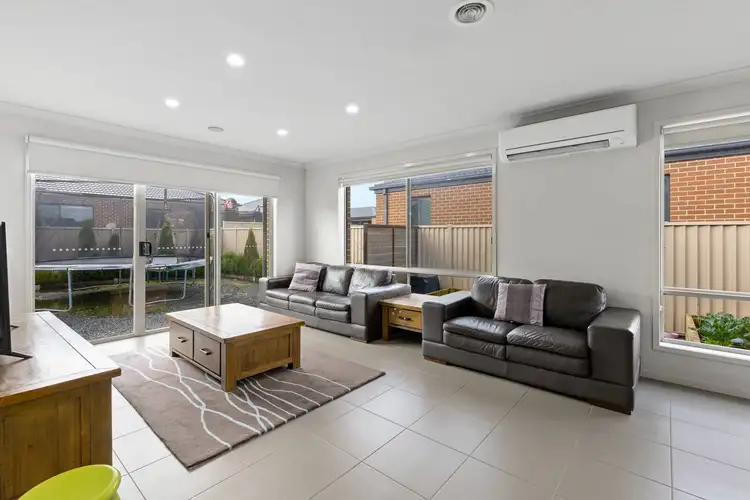 Fifth view of Homely house listing, 8 Parkland Drive, Winter Valley VIC 3358