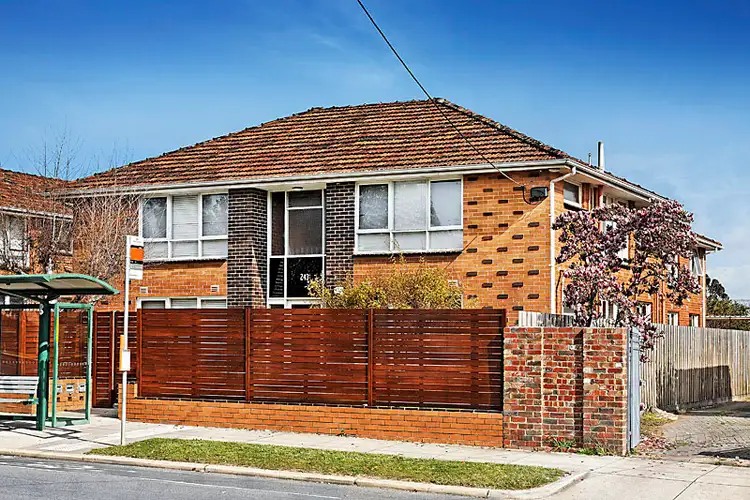 Main view of Homely apartment listing, 3/243 Murrumbeena Road, Murrumbeena VIC 3163