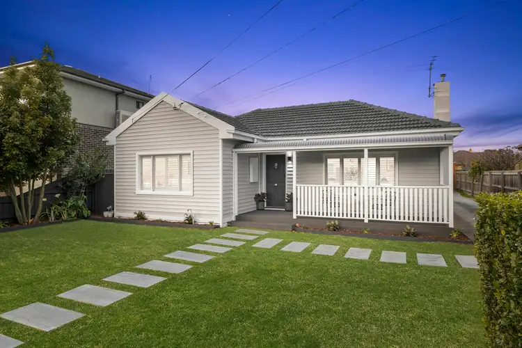 1/18 Alfred Grove, Oakleigh East VIC 3166