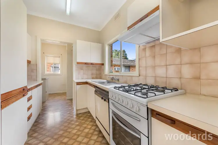 Sixth view of Homely house listing, 28 Beddoe Avenue, Bentleigh East VIC 3165