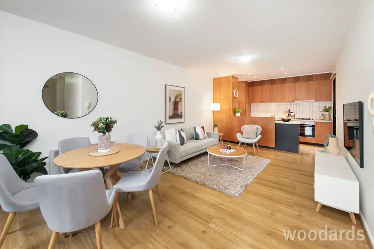 Third view of Homely apartment listing, 4/1 Domville Avenue, Hawthorn VIC 3122