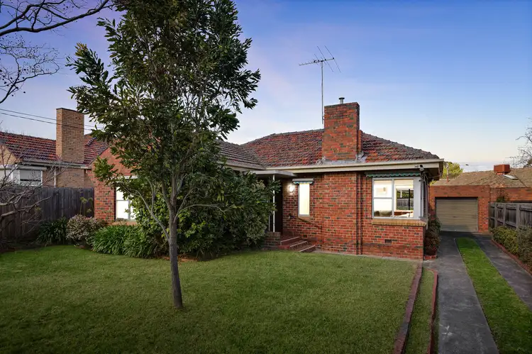 8 Batesford Road, Malvern East VIC 3145