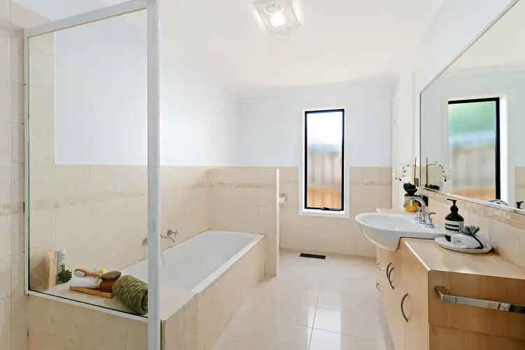 Sixth view of Homely unit listing, 2/1 Arthur Street, Ashwood VIC 3147