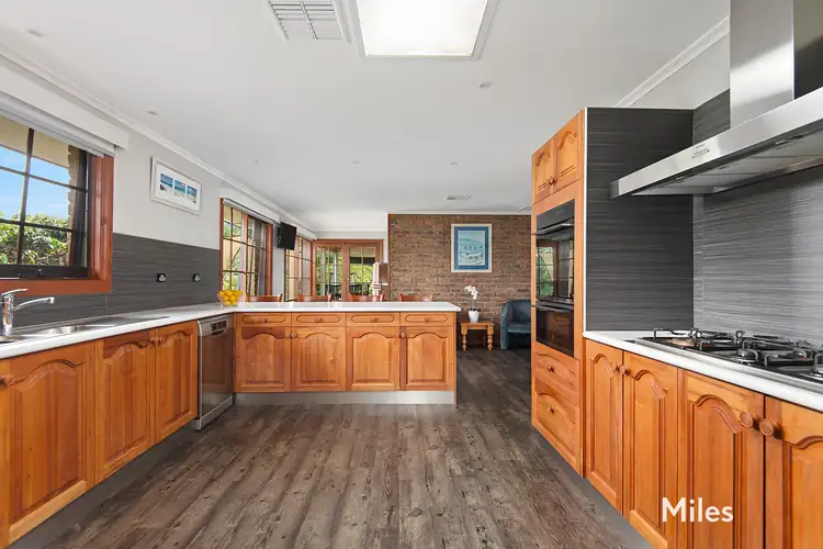 Fourth view of Homely house listing, 5 Kenwyn Court, Greensborough VIC 3088
