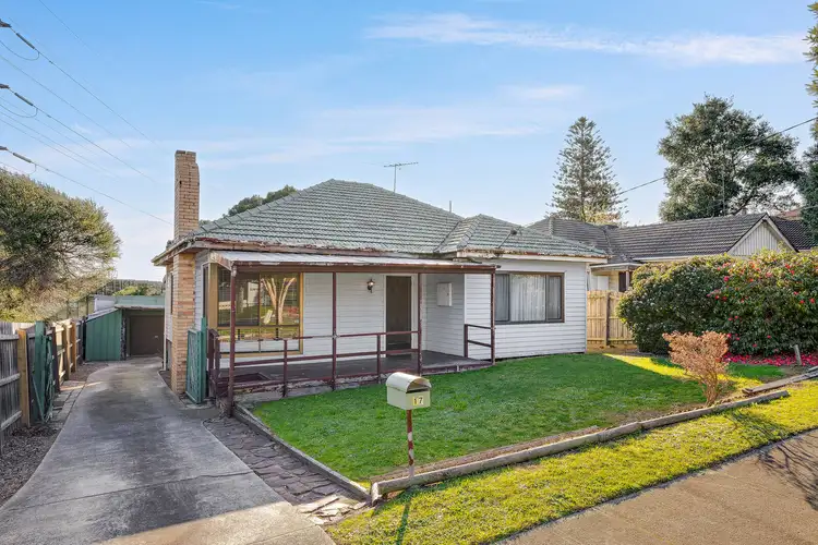 17 Drummond Street, Chadstone VIC 3148