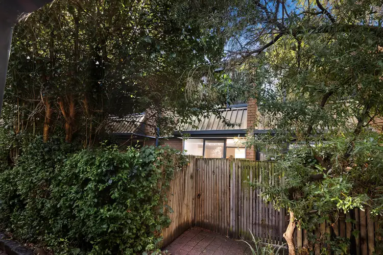 6 Laura Place, Fitzroy North VIC 3068