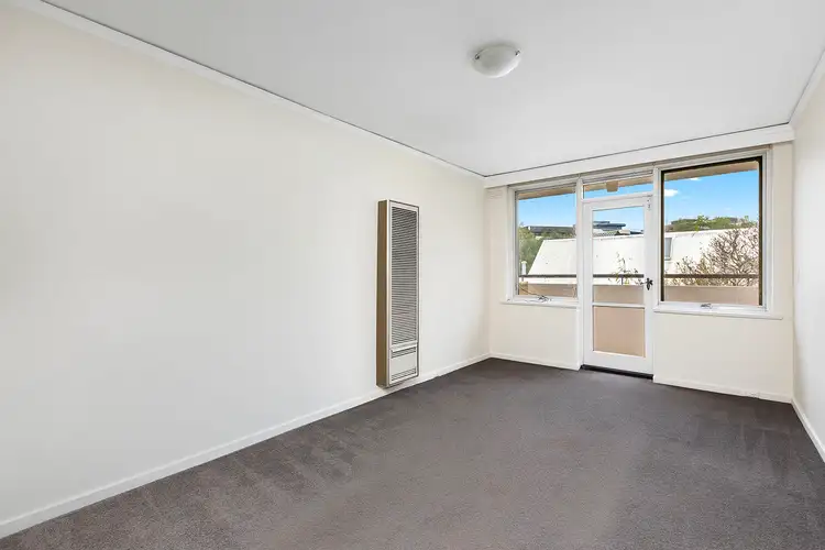 Third view of Homely apartment listing, 4/29 Auburn Grove, Hawthorn East VIC 3123