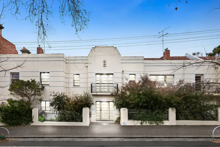 Main view of Homely apartment listing, 2/189 Park Drive, Parkville VIC 3052