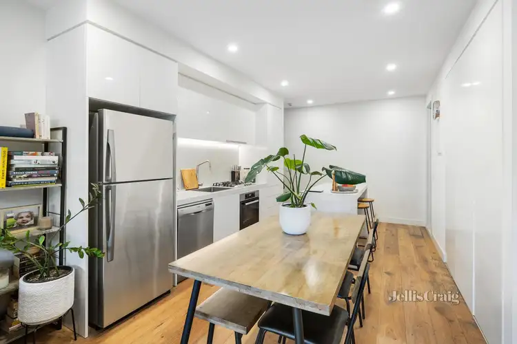 Second view of Homely apartment listing, 5/14 Quinns Road, Bentleigh East VIC 3165