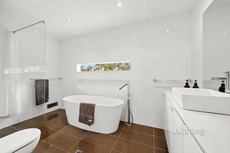 Sixth view of Homely house listing, 8 Gum Hill Court, Eltham VIC 3095