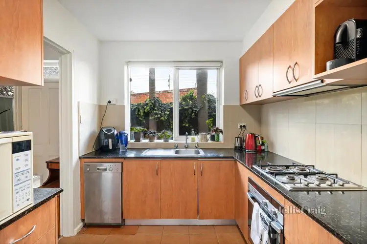 Third view of Homely apartment listing, 2/6 Brentwood Street, Bentleigh VIC 3204