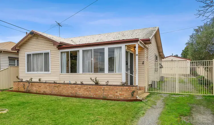 Second view of Homely house listing, 10 Belcher Street, Hamlyn Heights VIC 3215