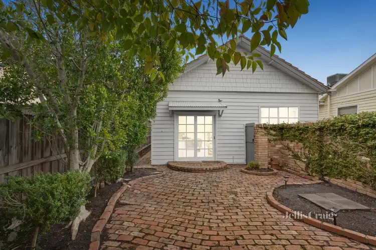 23 Exhibition Street, Mckinnon VIC 3204