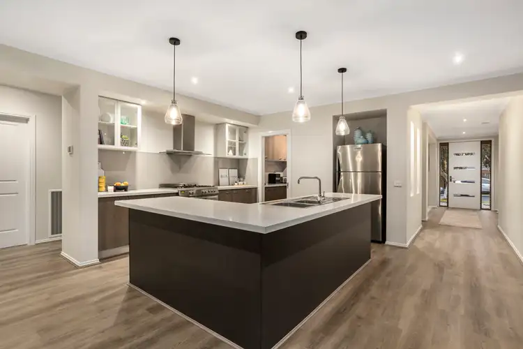 Second view of Homely house listing, 8 Vidler Avenue, Doreen VIC 3754