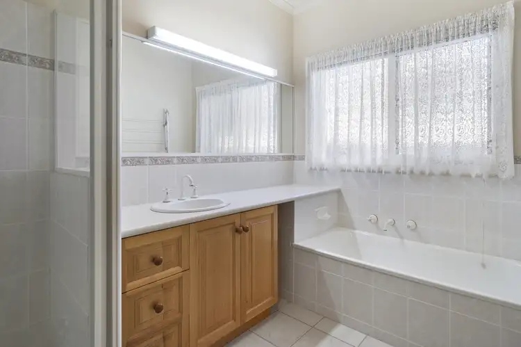 Fifth view of Homely house listing, 4 Lucerne Avenue, Mornington VIC 3931