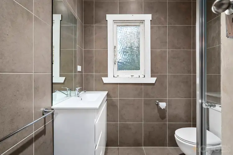 Sixth view of Homely house listing, 18 Wimmera Avenue, Manifold Heights VIC 3218