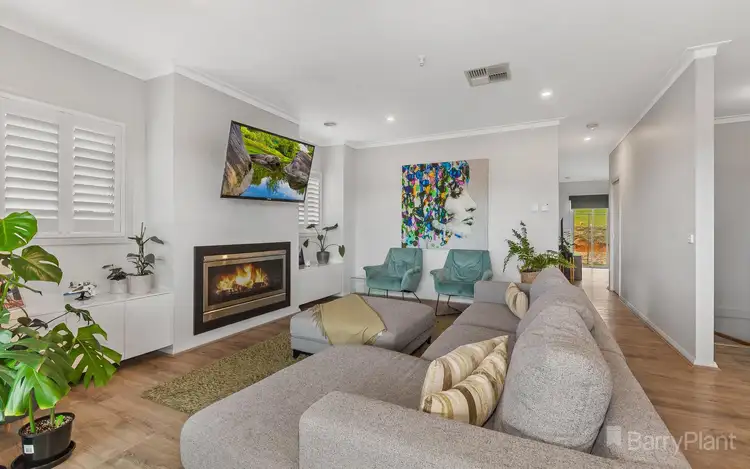 Fourth view of Homely house listing, 5 Ritaco Way, Hidden Valley VIC 3756