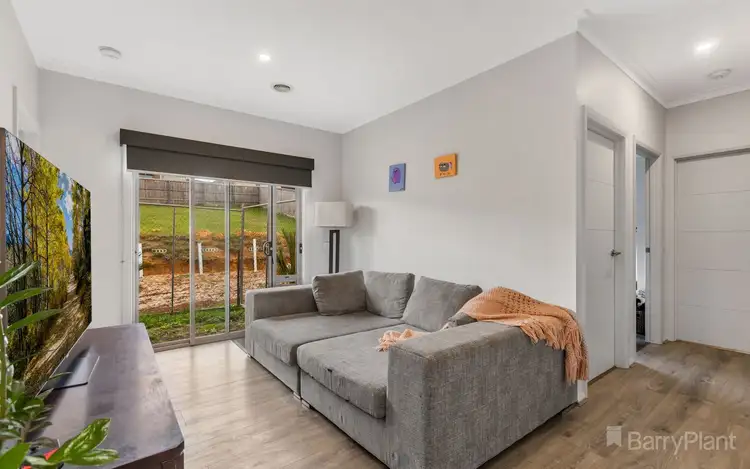 Fifth view of Homely house listing, 5 Ritaco Way, Hidden Valley VIC 3756