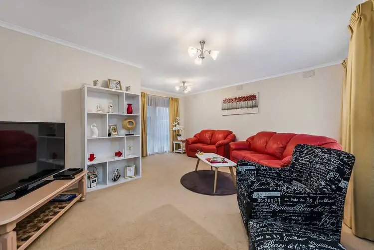 Second view of Homely house listing, 10 Newcombe Court, Clarinda VIC 3169