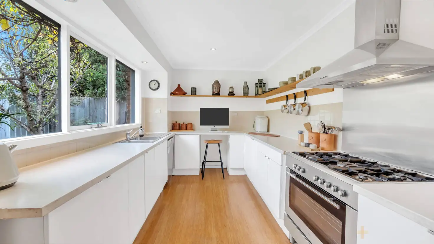 Main view of Homely house listing, 28 Nurten Parade, Aspendale Gardens VIC 3195