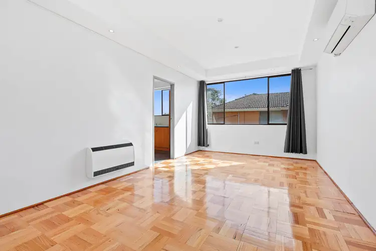 4/8 Browning Avenue, Clayton South VIC 3169