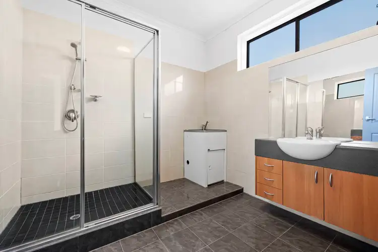 Fifth view of Homely apartment listing, 4/8 Browning Avenue, Clayton South VIC 3169