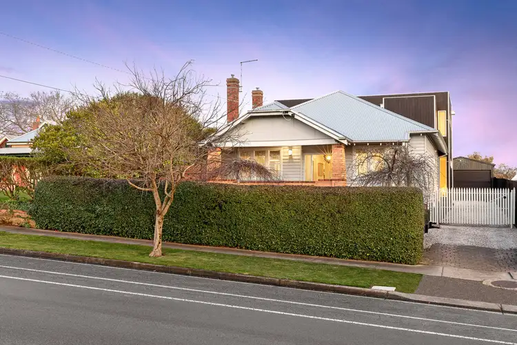 903 Barkly Street, Mount Pleasant VIC 3350