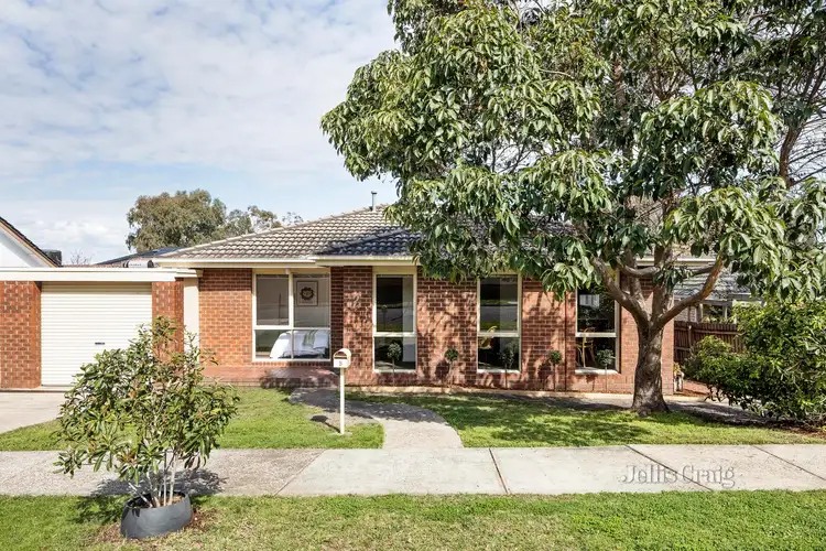 5 Lorraine Parade, Viewbank VIC 3084
