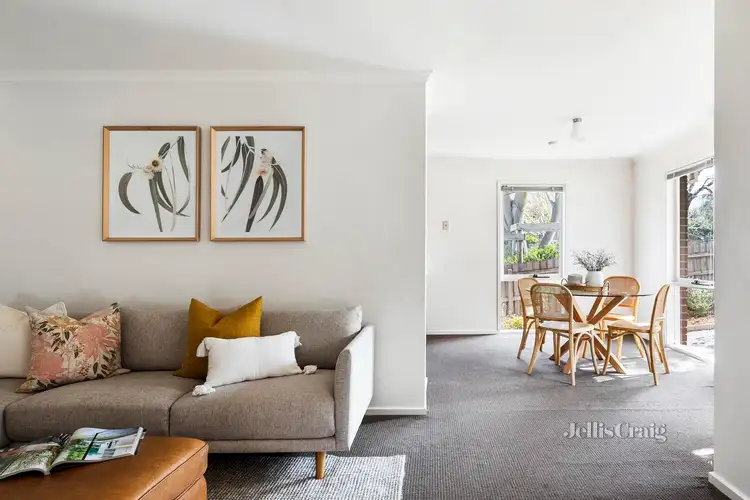 Sixth view of Homely house listing, 5 Lorraine Parade, Viewbank VIC 3084