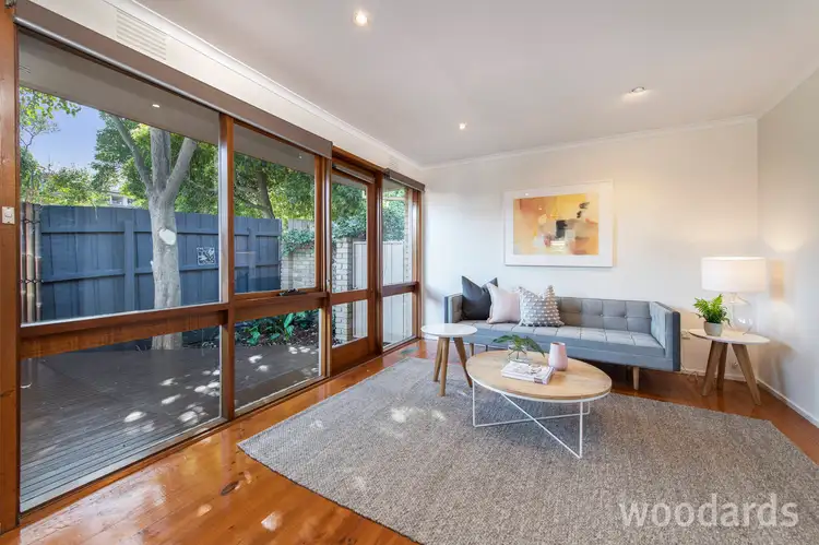 Main view of Homely unit listing, 4/25 Doonkuna Avenue, Camberwell VIC 3124