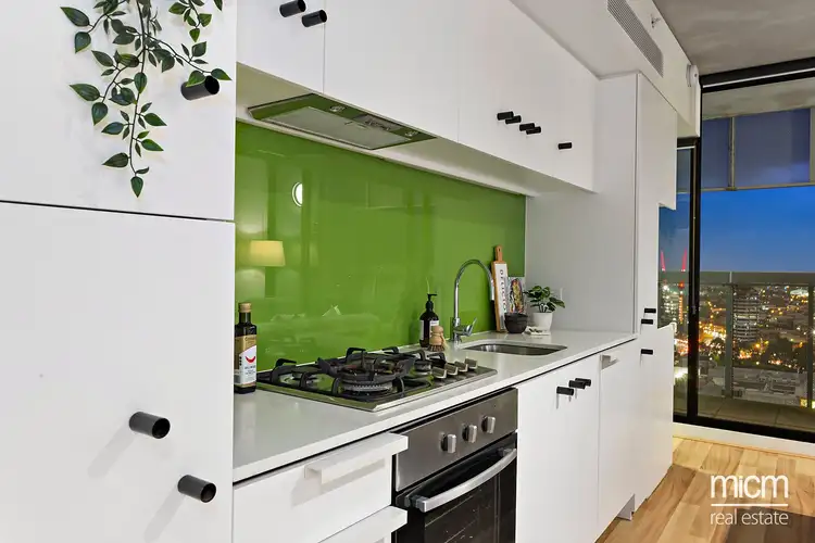 Third view of Homely apartment listing, 2301/152 Sturt Street, Southbank VIC 3006