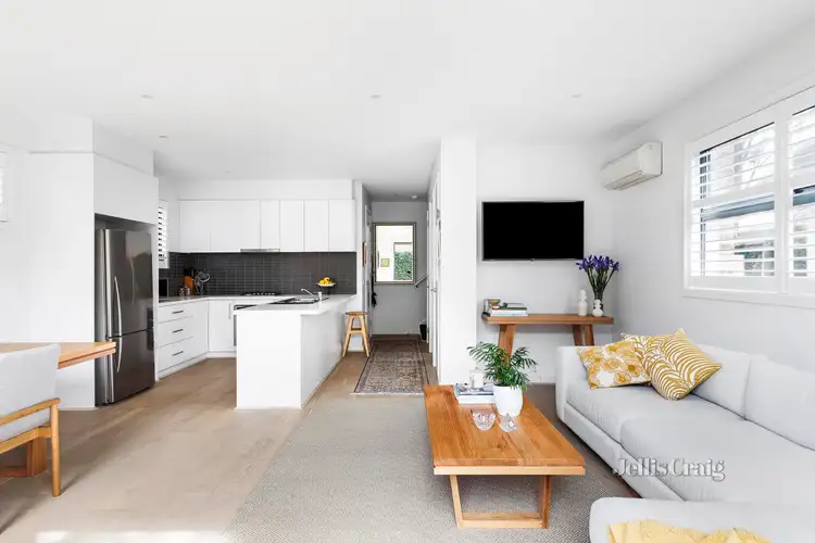 Fifth view of Homely townhouse listing, 4/5 Curzon Street, Ivanhoe VIC 3079