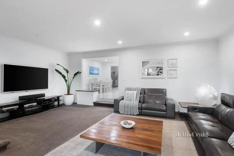 Fifth view of Homely house listing, 10 Crea Court, St Helena VIC 3088